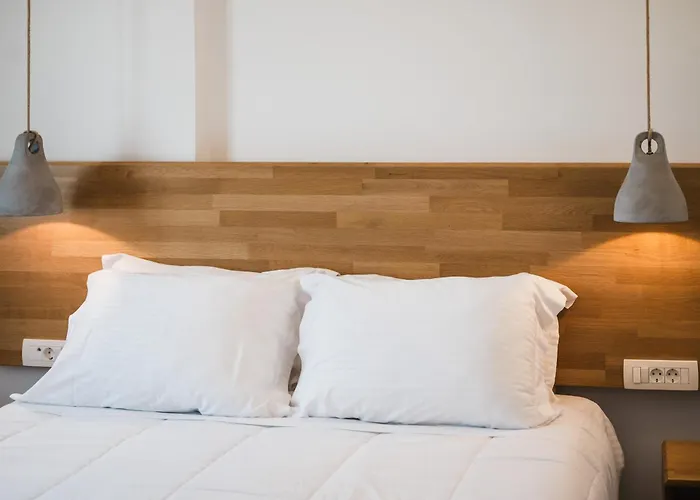 Amphitrite Suites Santorini
