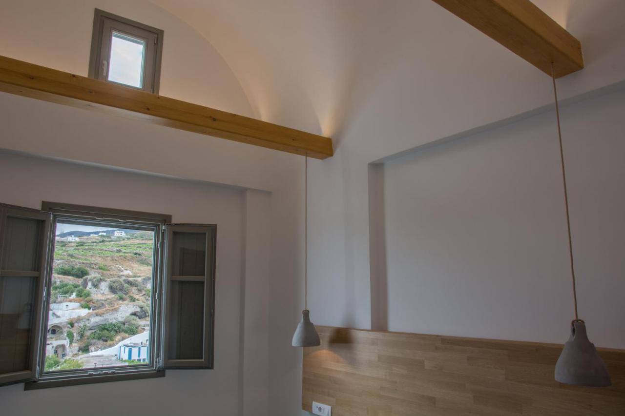 Amphitrite Santorini Aparthotel Vóthon