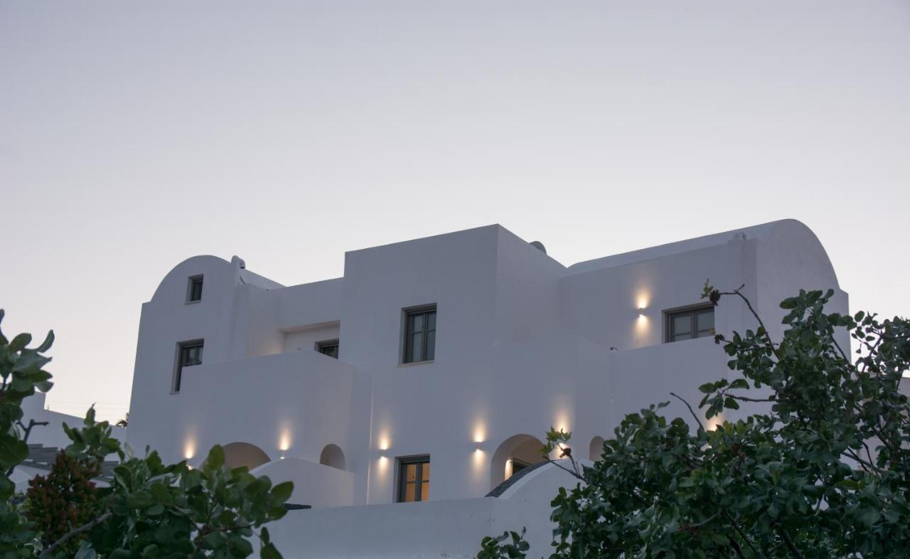 Amphitrite Santorini Vóthon